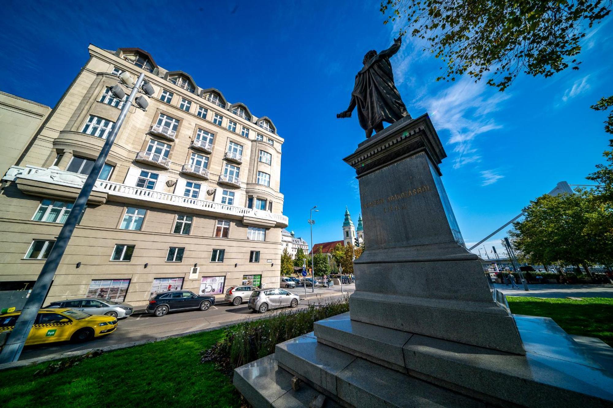 Budapest Downtown Riverfront Extérieur photo